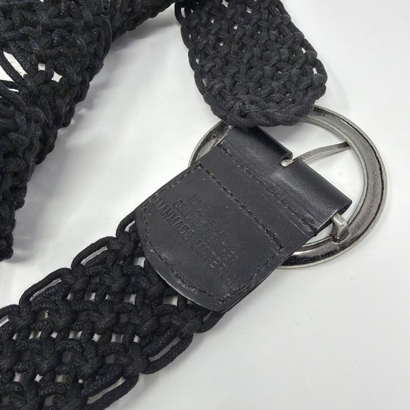 Black Woven Net Belt With Leather Accent  And Silver Circle Buckle Size M main image 5